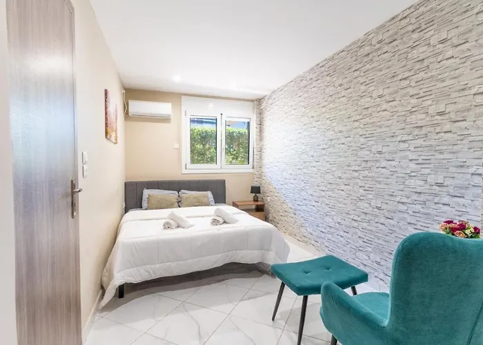 Aiolos Luxury Alimos Kalamaki Market Apartment 3 Near The Sea